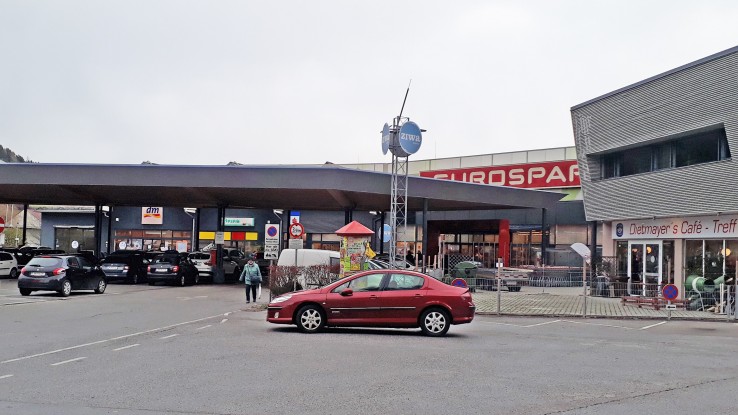Außenaufnahme der Eurospar Filiale Plank in Aspang