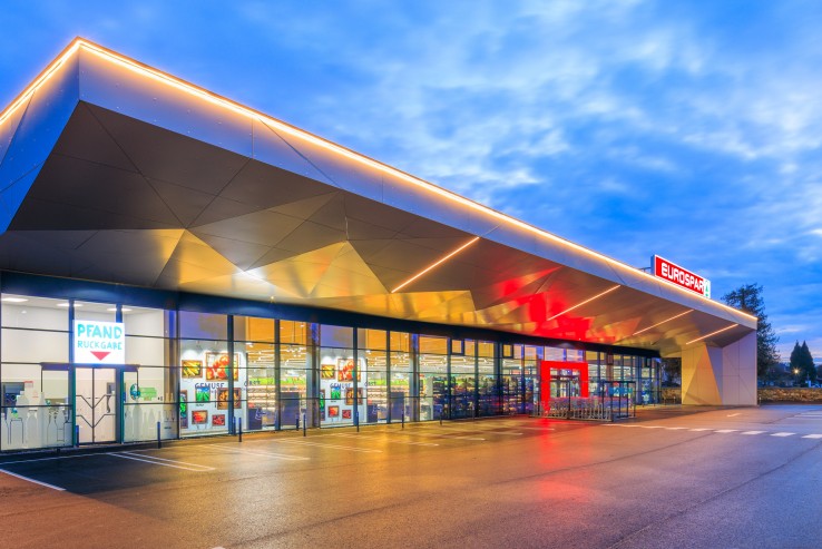 Hier sehen Sie den EUROSPAR Markt in Mank