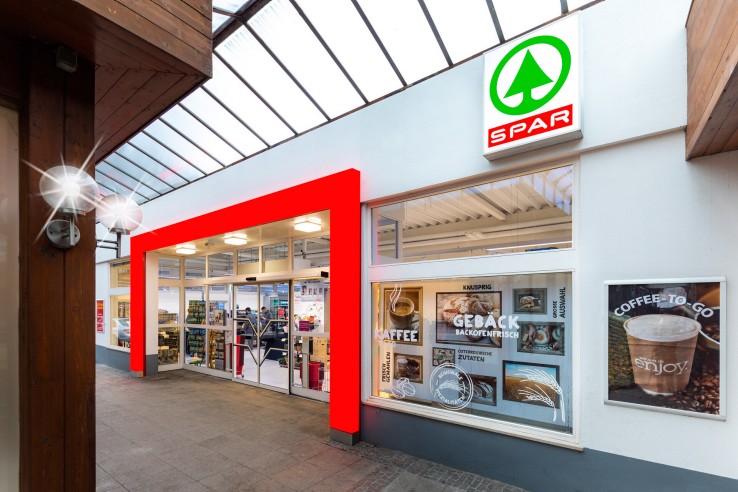 Hier sehen Sie den SPAR Markt in der Kremser Landstraße