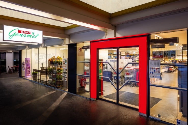 Außenaufnahme der Spar Gourmet Filiale in Alterlaa in Wien