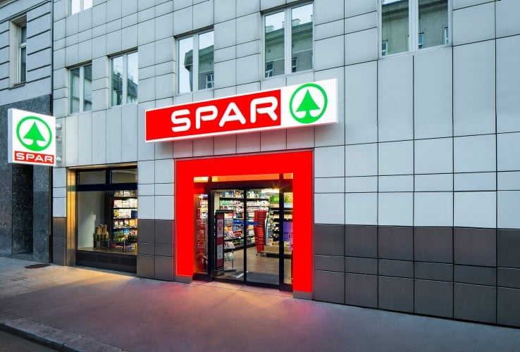 Außenaufnahme der Spar Filiale Scopulovic in der Ottakringerstraße in Wien