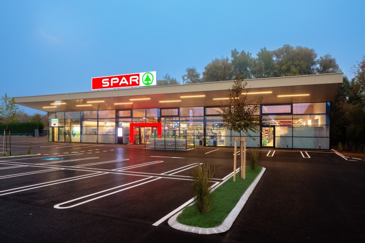 Außenansicht Spar Filiale in Waidhofen an der Thaya