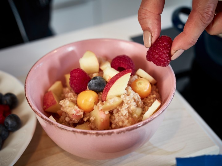Porridge mit Früchten