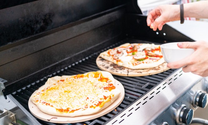Gegrillte Pizza