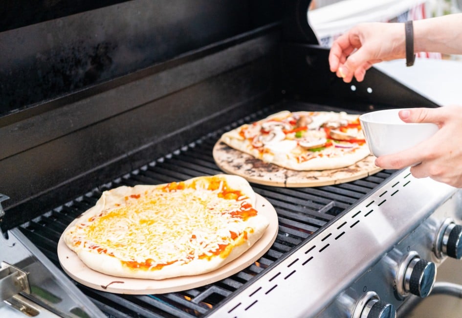 Gegrillte Pizza