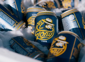 El Tony Mate, Dosen auf Eiswürfel