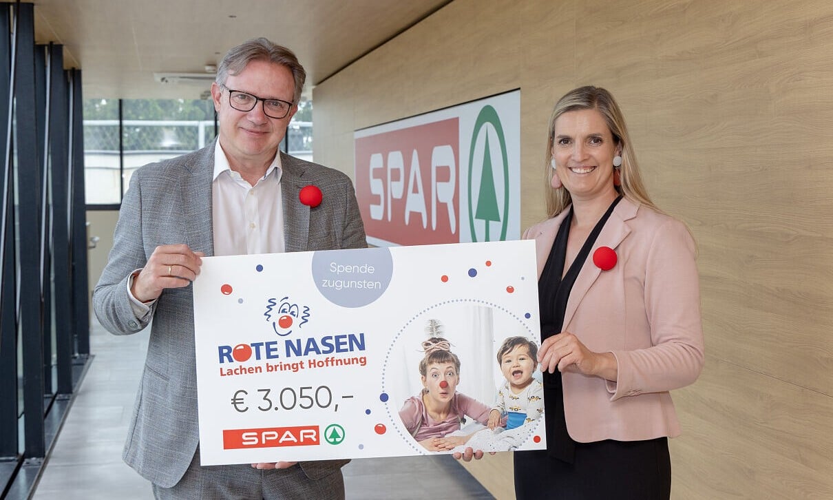 ROTE Nasen Scheckübergabe